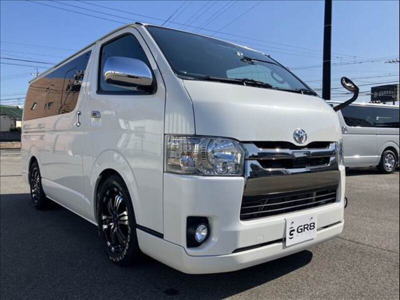 HIACE VAN