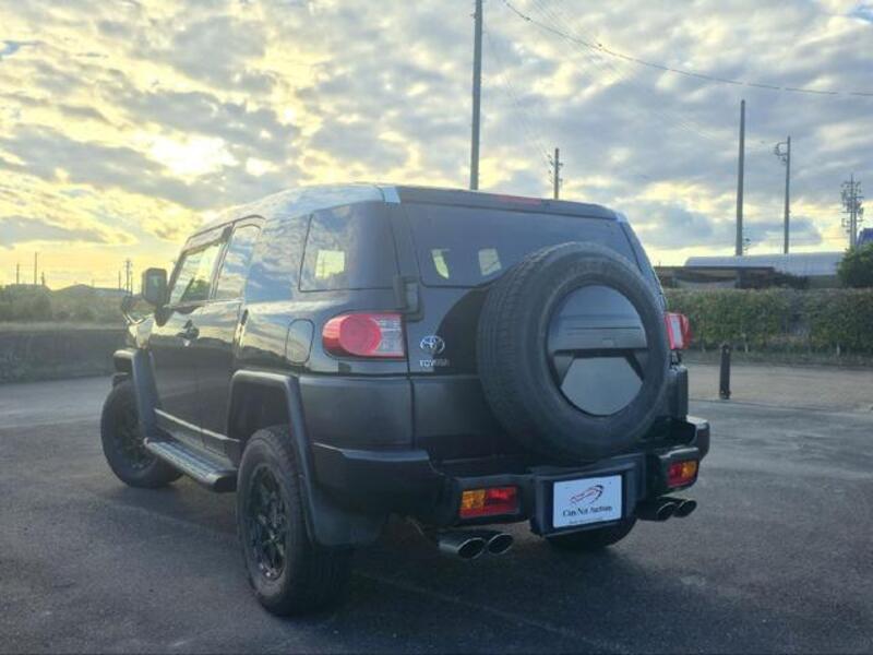 FJ CRUISER