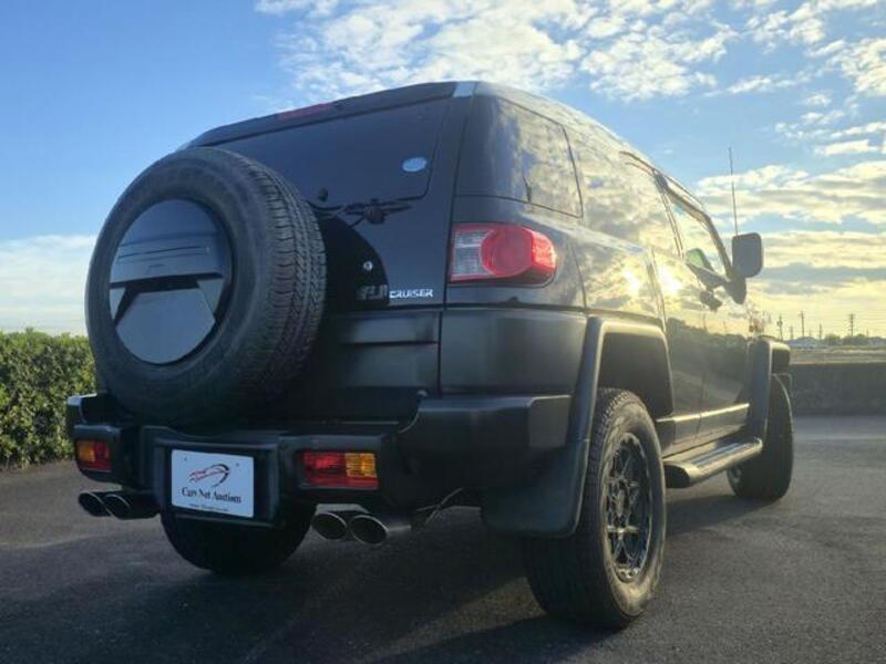 FJ CRUISER