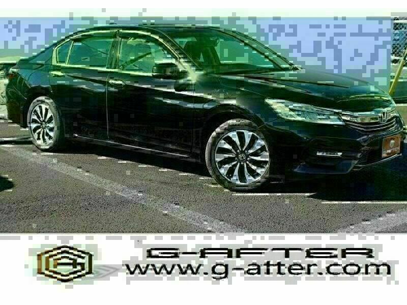 HONDA　ACCORD HYBRID