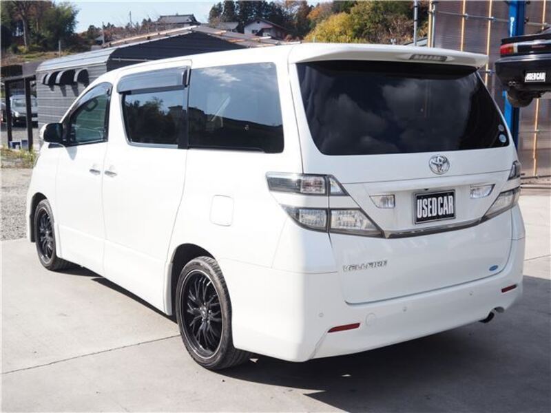VELLFIRE