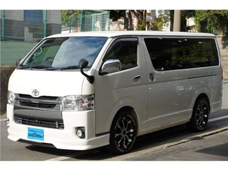 HIACE VAN