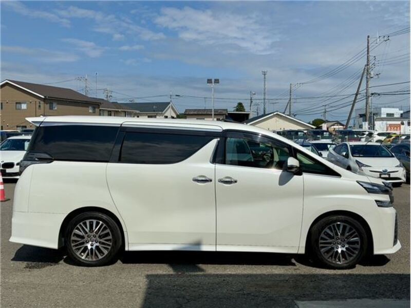 VELLFIRE