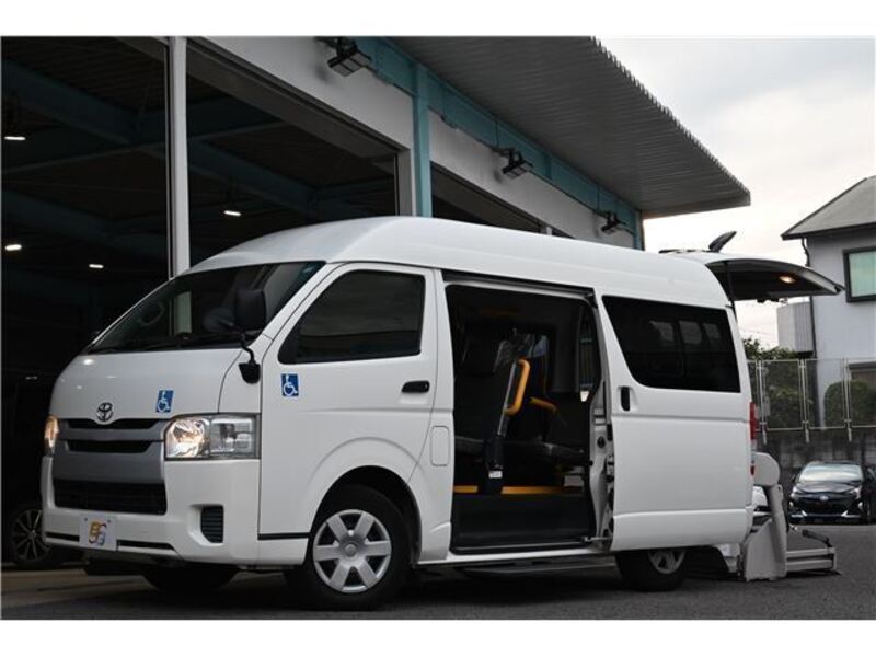 HIACE VAN