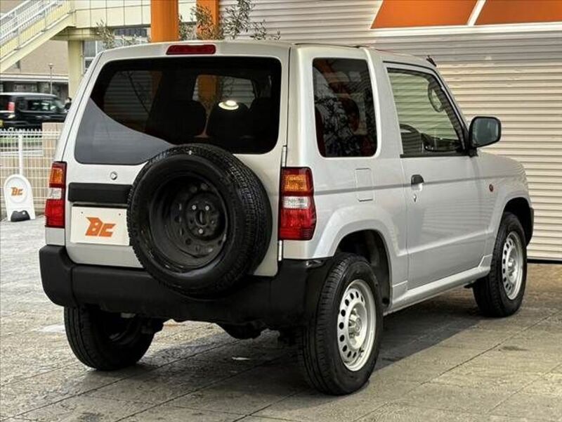 PAJERO MINI