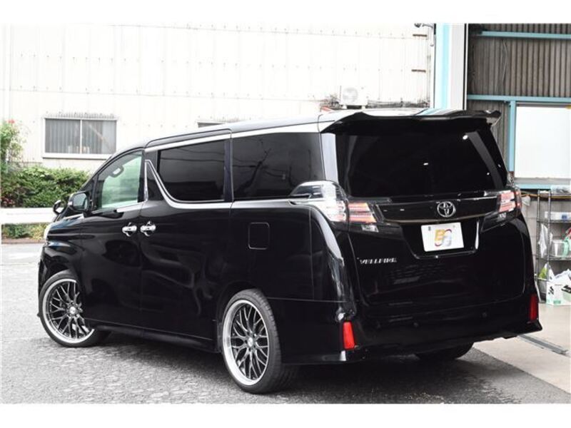 VELLFIRE