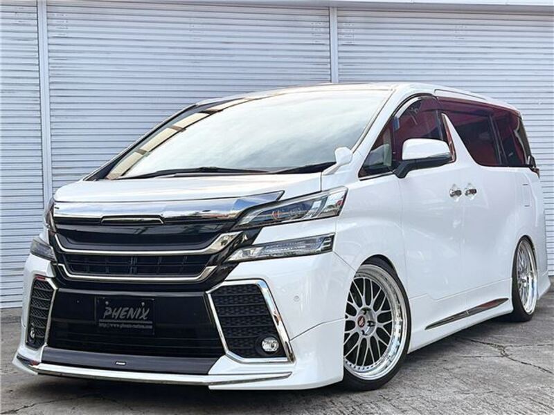 TOYOTA VELLFIRE