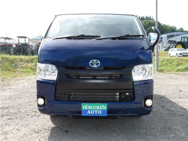HIACE VAN