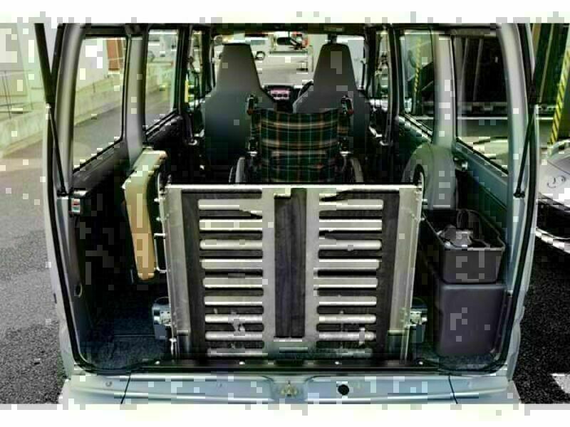 CLIPPER VAN