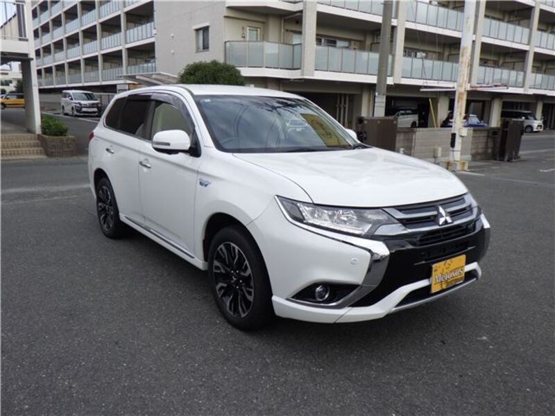 OUTLANDER PHEV