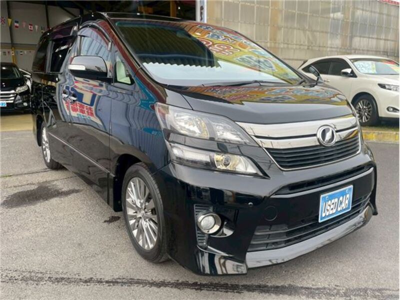 TOYOTA VELLFIRE