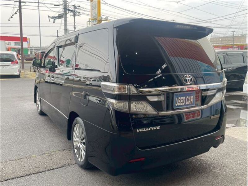 VELLFIRE