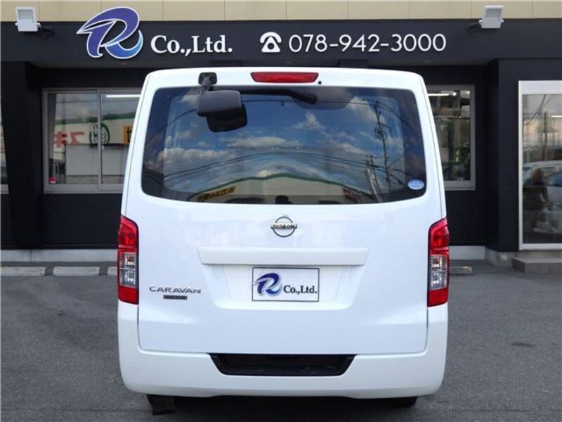 NV350 CARAVAN