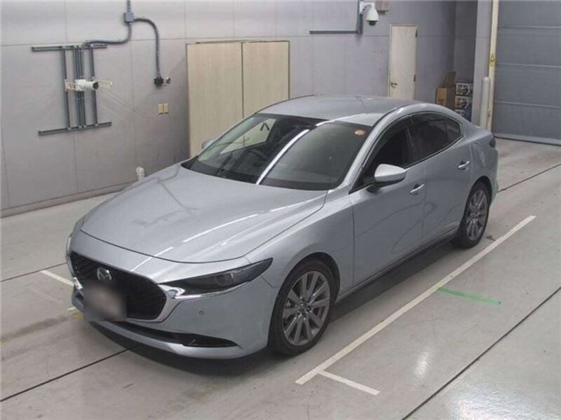 MAZDA3-0