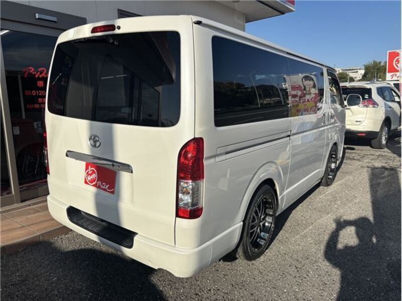 HIACE VAN
