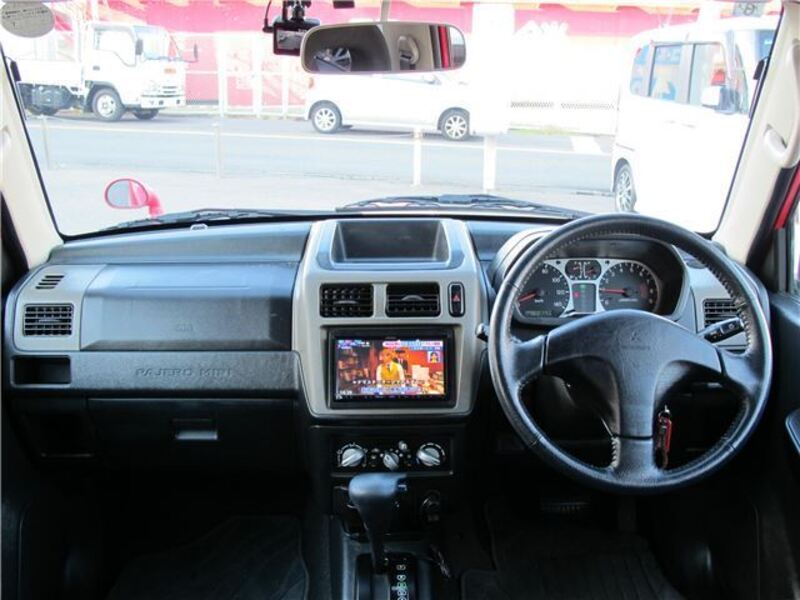 PAJERO MINI