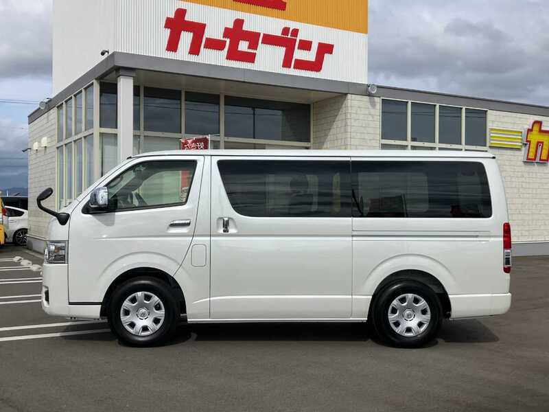 HIACE VAN