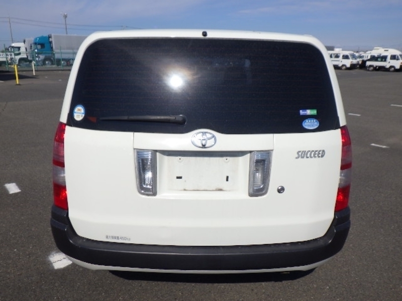 SUCCEED VAN