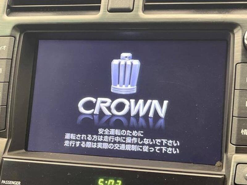 CROWN