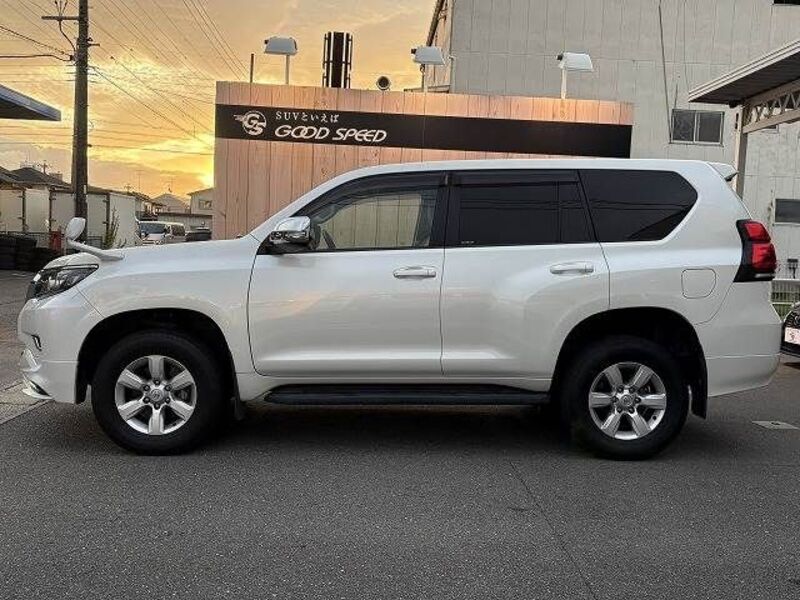 LAND CRUISER PRADO