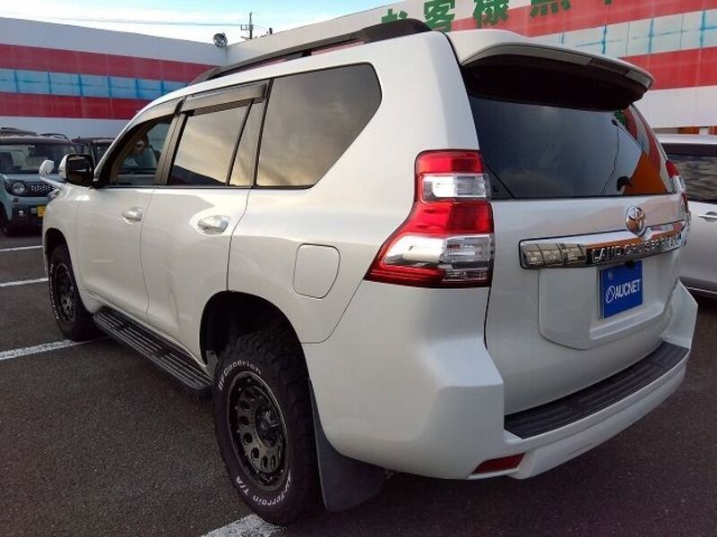 LAND CRUISER PRADO