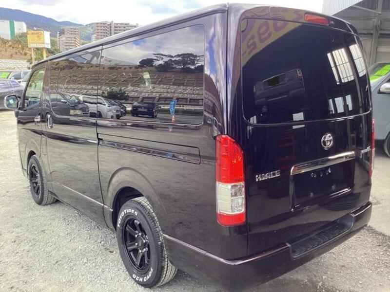 HIACE VAN