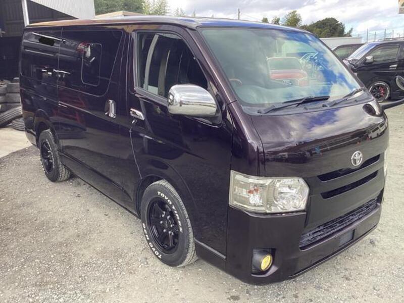 HIACE VAN
