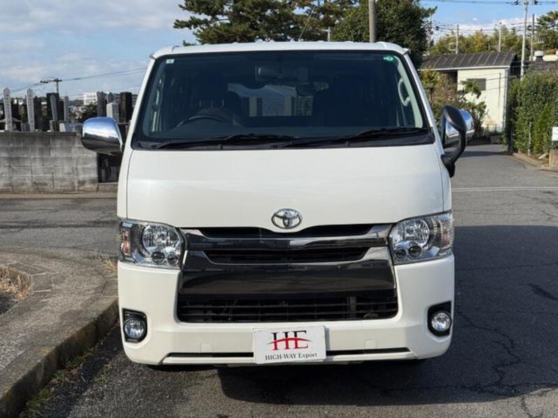 HIACE VAN