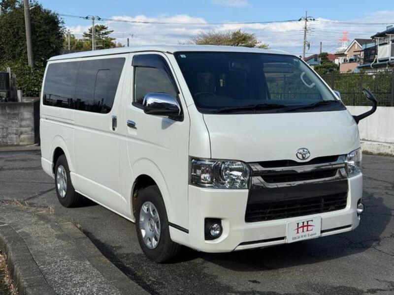 HIACE VAN