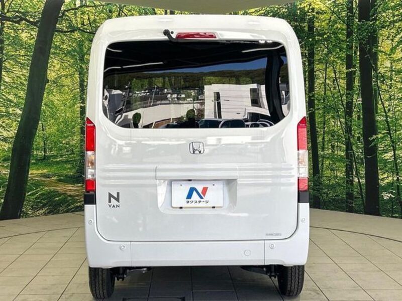 N-VAN