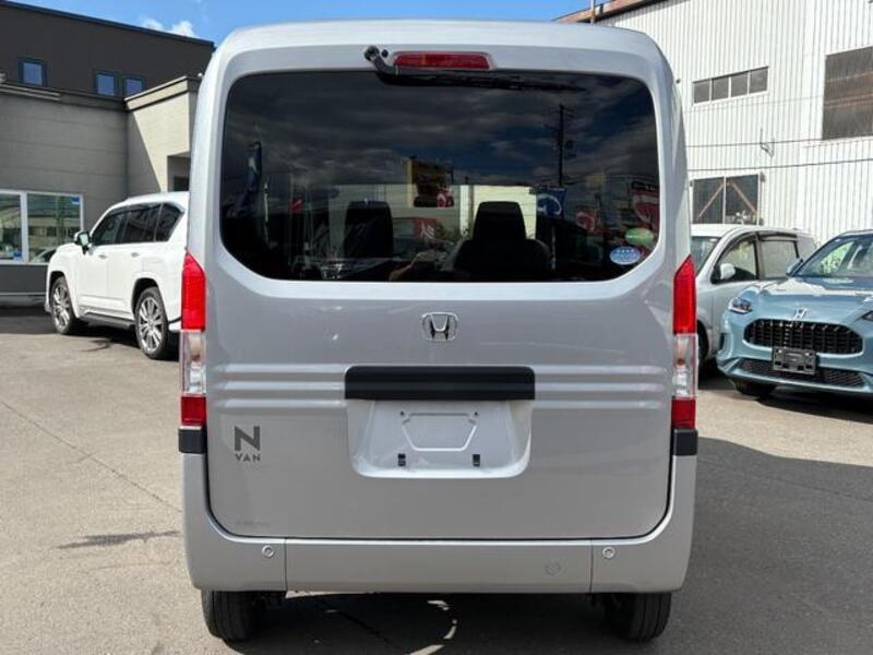 N-VAN