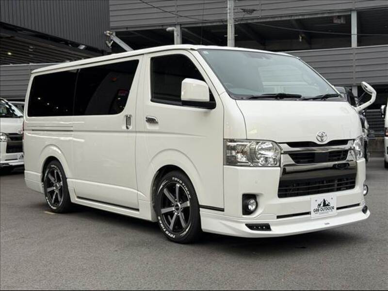 HIACE VAN