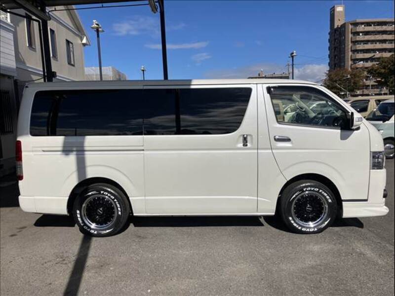 HIACE VAN