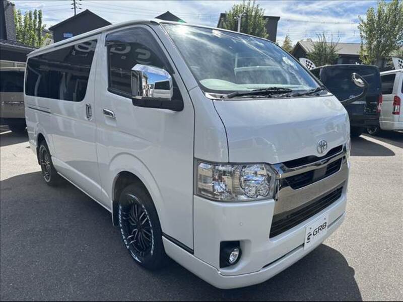 HIACE VAN