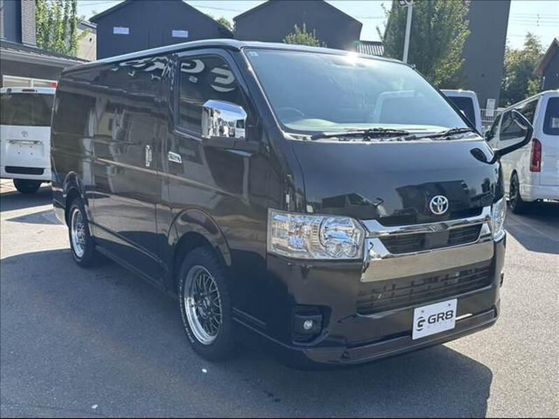 HIACE VAN