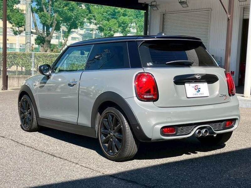 MINI