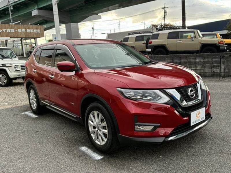 X-TRAIL