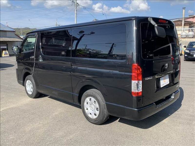 HIACE VAN