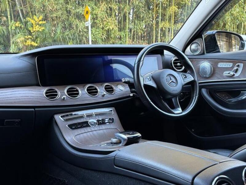 E-CLASS