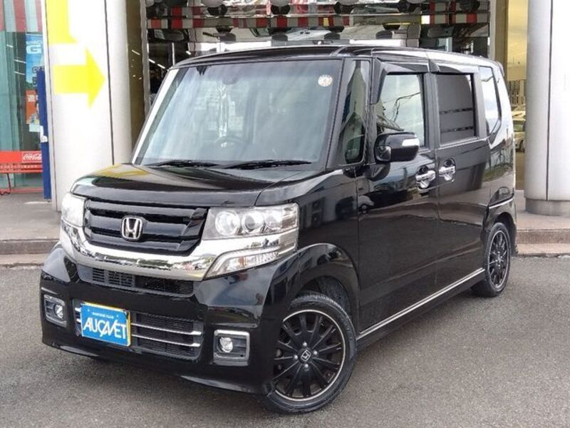 HONDA N BOX CUSTOM