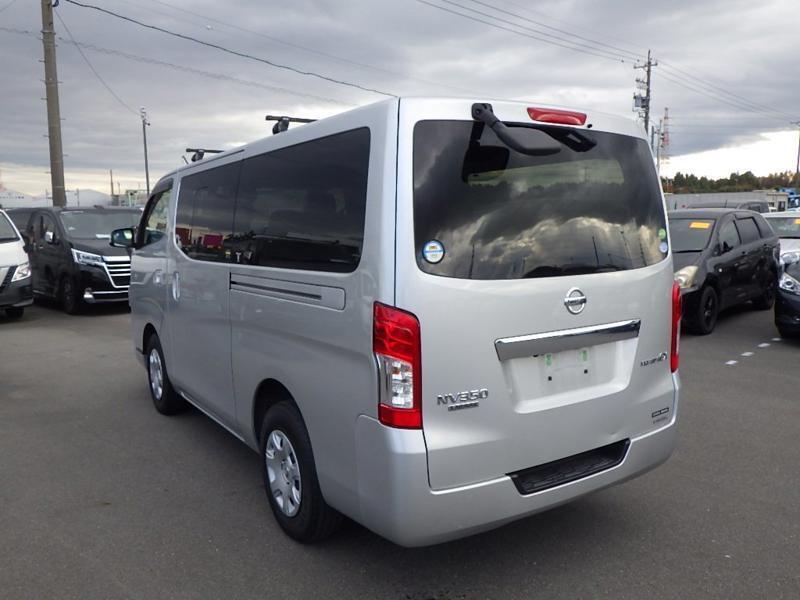 NV350 CARAVAN