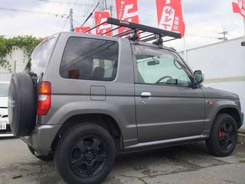 PAJERO MINI