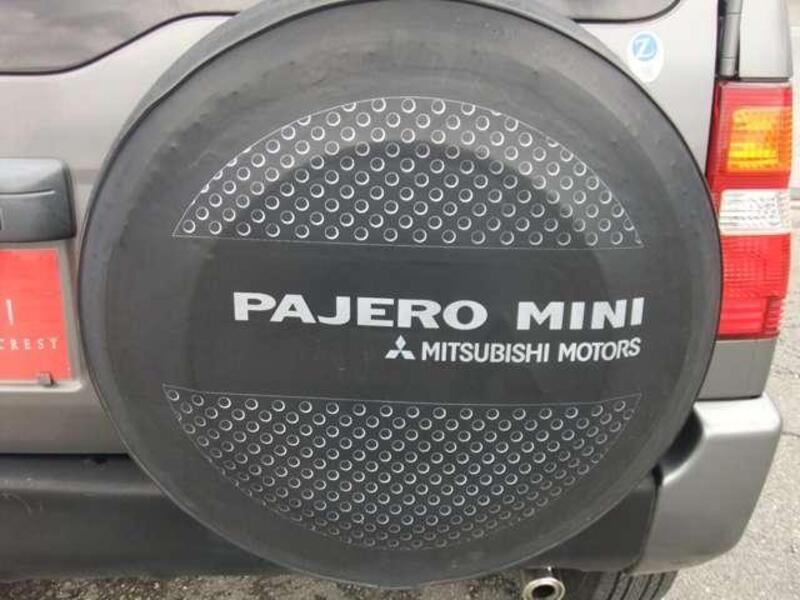 PAJERO MINI
