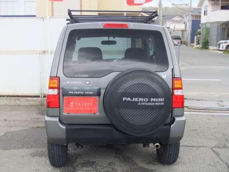 PAJERO MINI