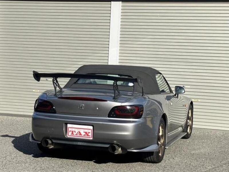 S2000