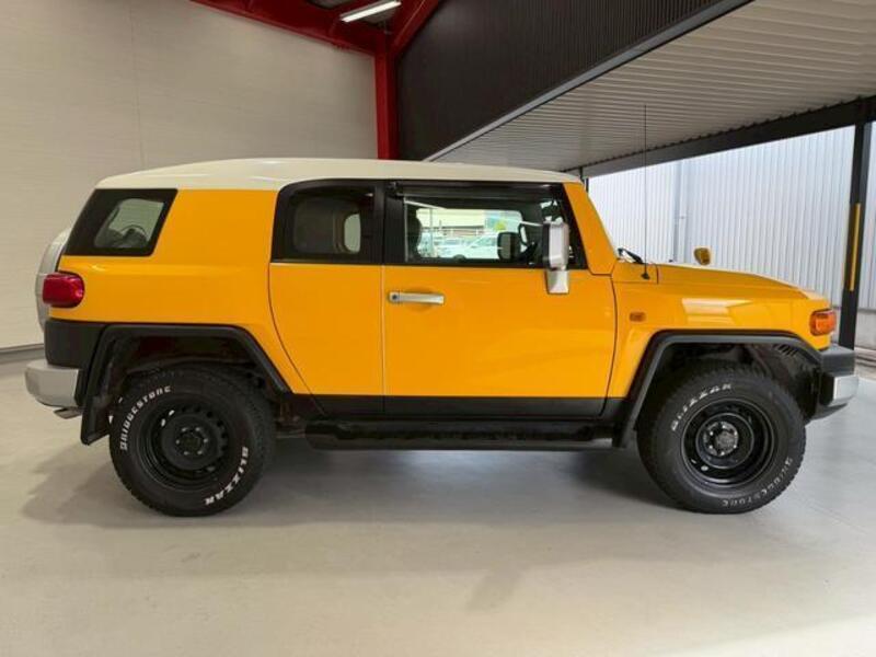 FJ CRUISER
