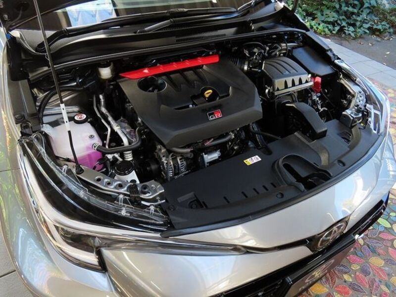 GR COROLLA