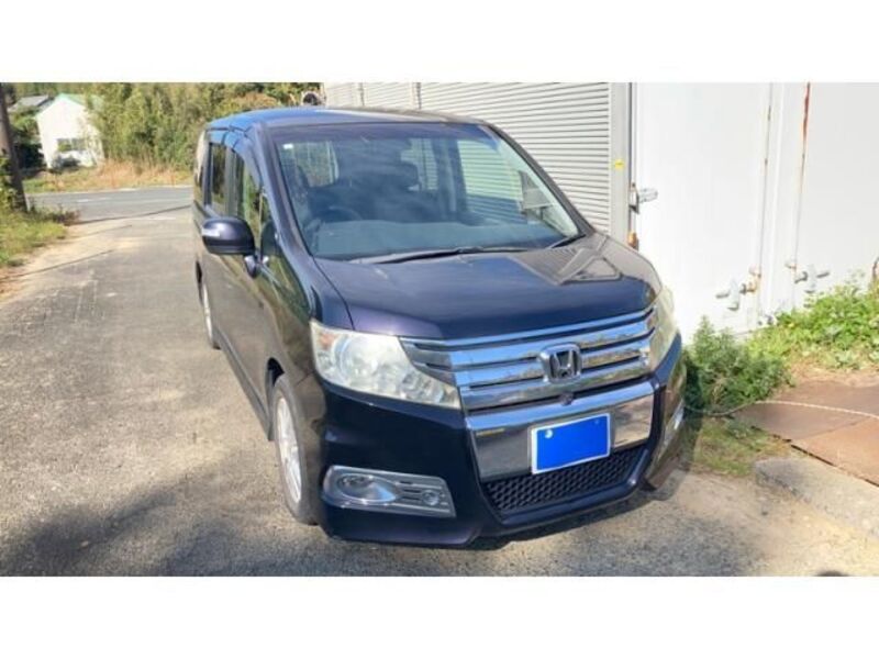 HONDA STEPWAGON SPADA