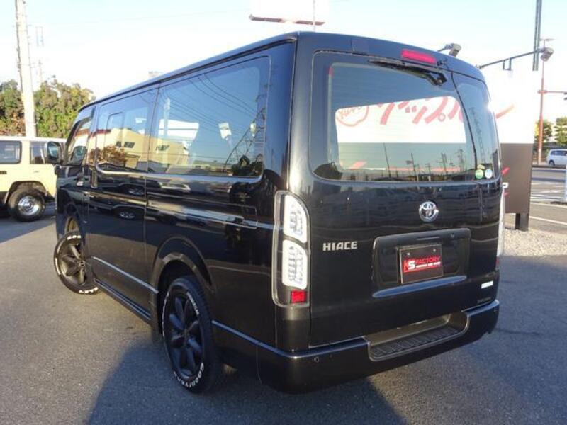 HIACE VAN