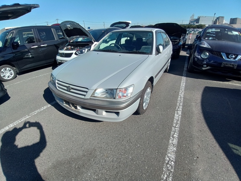 TOYOTA CORONA PREMIO